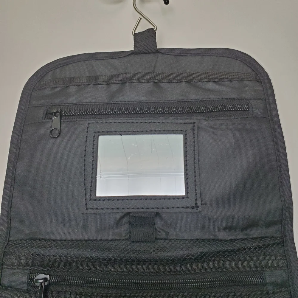 Macy's Hanging Travel Cosmetic Accessories Tote Nwt